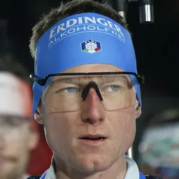Portrait of Lukas Hofer