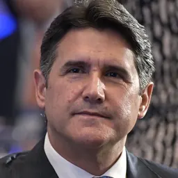 Portrait of Ricardo Quiñónez Lemus