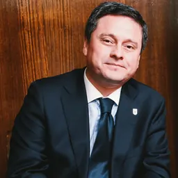 Portrait of Álvaro Ortiz Vera