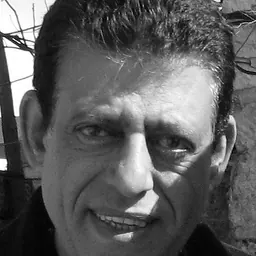 Portrait of Shimi Tavori