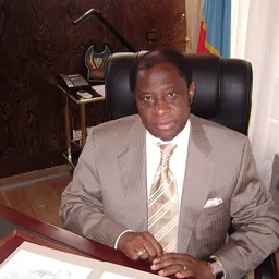 Portrait of Alexis Thambwe Mwamba