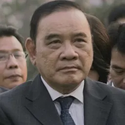 Portrait of Man Phatnothai