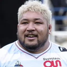 Portrait of Ben Tameifuna