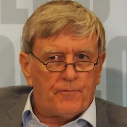 Portrait of Daniel Mulhall