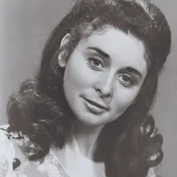 Portrait of Angela Farrell