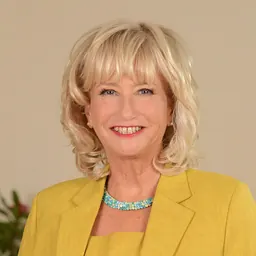 Portrait of Helen Doron