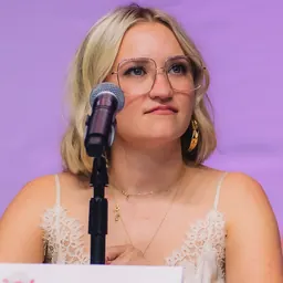 Portrait of Emily Osment
