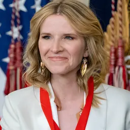 Portrait of Tara Westover