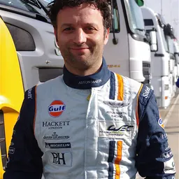 Portrait of Darren Turner