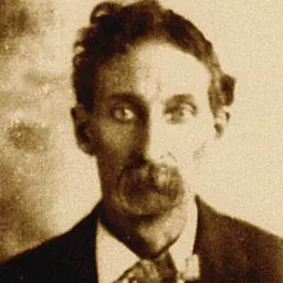 Portrait of Dan Tipton