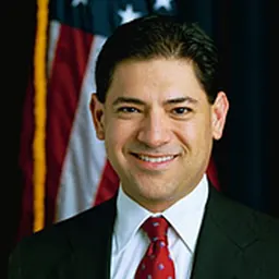 Portrait of Israel Hernandez
