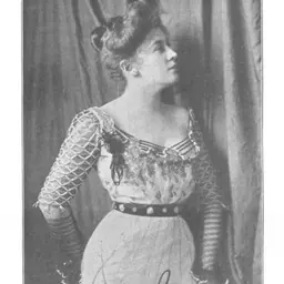Portrait of Julia Serda