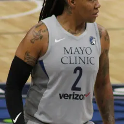 Portrait of Erlana Larkins