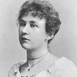 Portrait of Maude Garfit