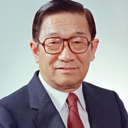 Portrait of Lee Huan