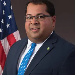 Portrait of Neil Chatterjee