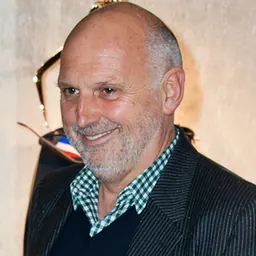 Portrait of Sam McKnight