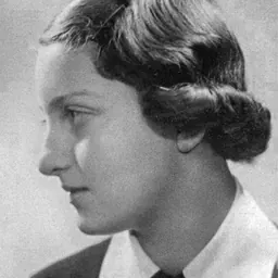 Portrait of Hannah Szenes