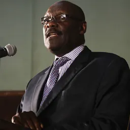 Portrait of David Parirenyatwa