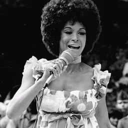 Portrait of Freda Payne