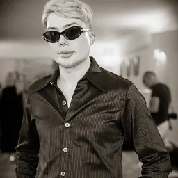 Portrait of Oli London