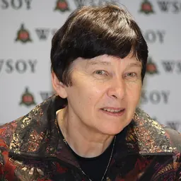 Portrait of Mari Saat