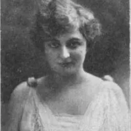 Portrait of Evelyn Scotney