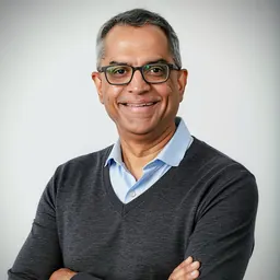 Portrait of Raju Narisetti