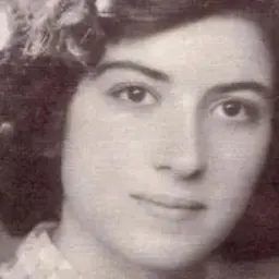Portrait of Hayat Charara