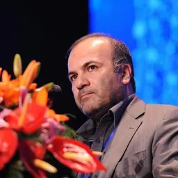 Portrait of Farshad Fatemi