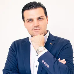 Portrait of Dragan Vulin