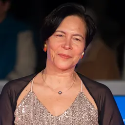 Portrait of Valérie Delpierre