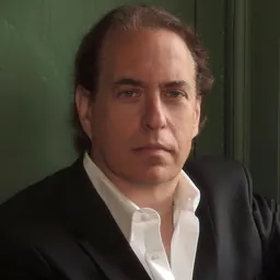 Portrait of Glenn Cooper