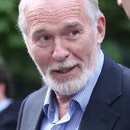 Portrait of Ian McElhinney