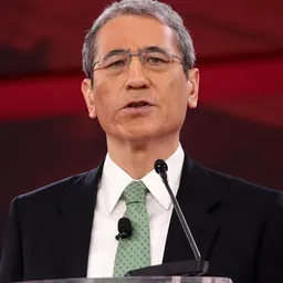 Portrait of Gordon G. Chang
