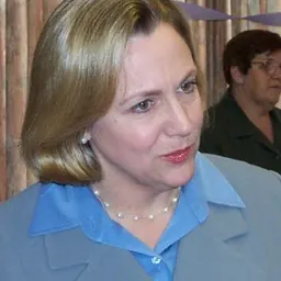 Portrait of Shannon O'Brien
