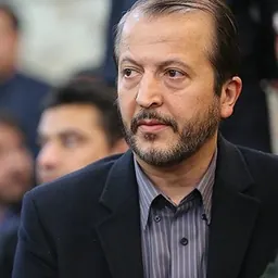 Portrait of Farhad Daneshjoo