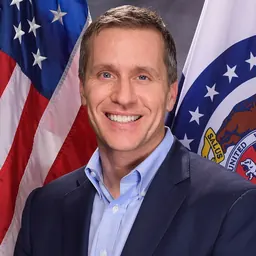 Portrait of Eric Greitens