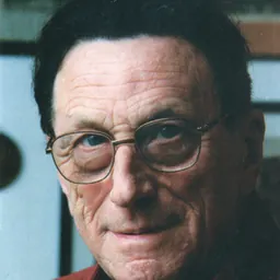 Portrait of Adam Hollanek