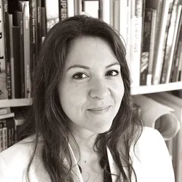 Portrait of iLiana Fokianaki