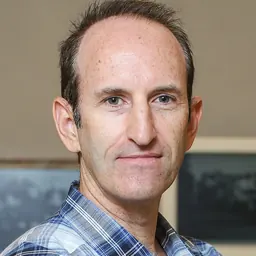Portrait of Gilad Japhet