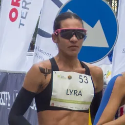 Portrait of Viviane Lyra
