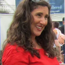 Portrait of Shireen Ghorbani