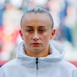 Portrait of Lauren Davidson