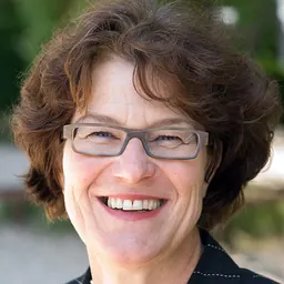 Portrait of Ruth Genner