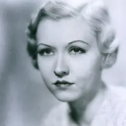 Portrait of Evalyn Knapp