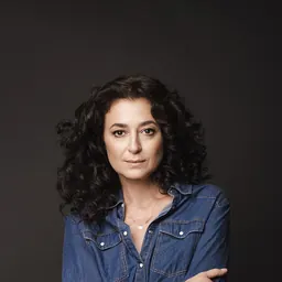 Portrait of Ece Temelkuran