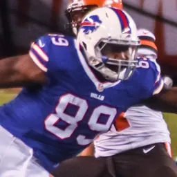 Portrait of Chris Gragg