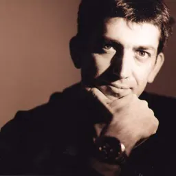 Portrait of Ron Assouline