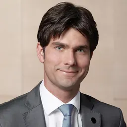 Portrait of Mark Helfrich